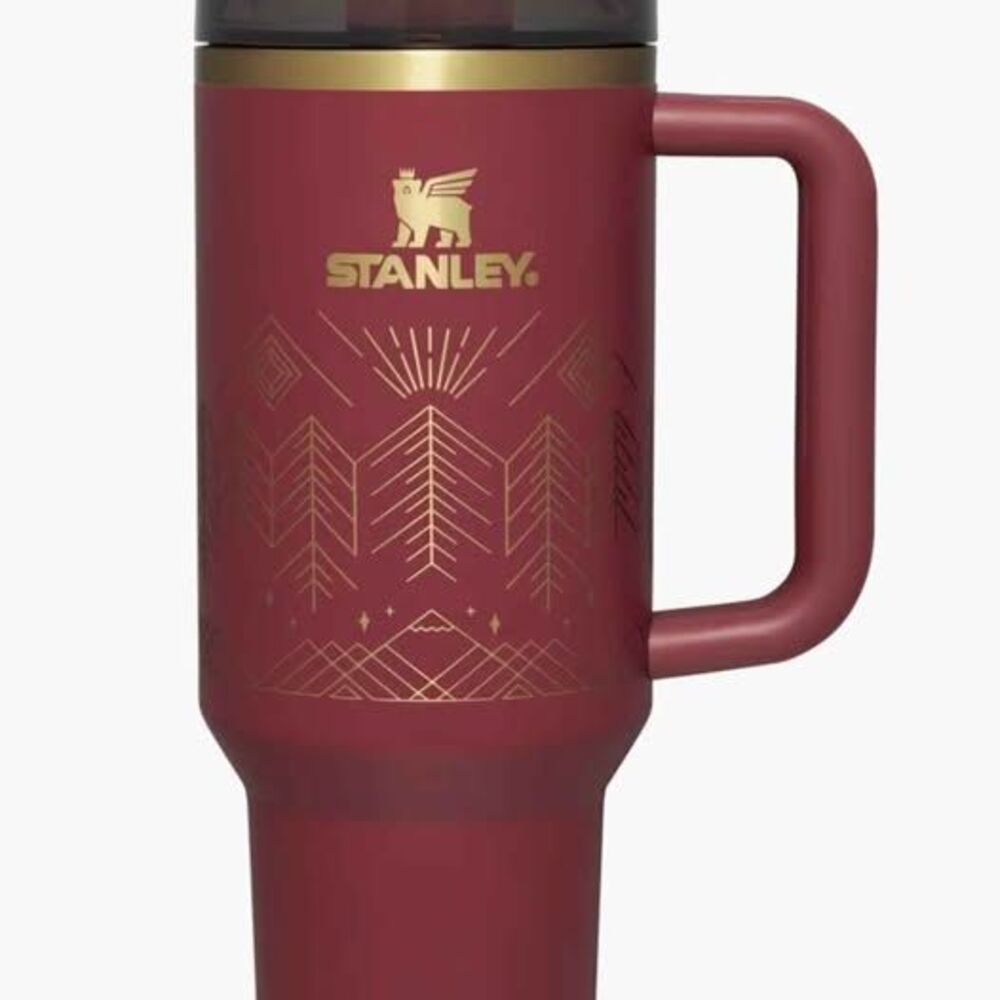 Stanley  
Winterscape Quencher H2.0 FlowState™ Tumbler | 40 OZ - Cranberry
